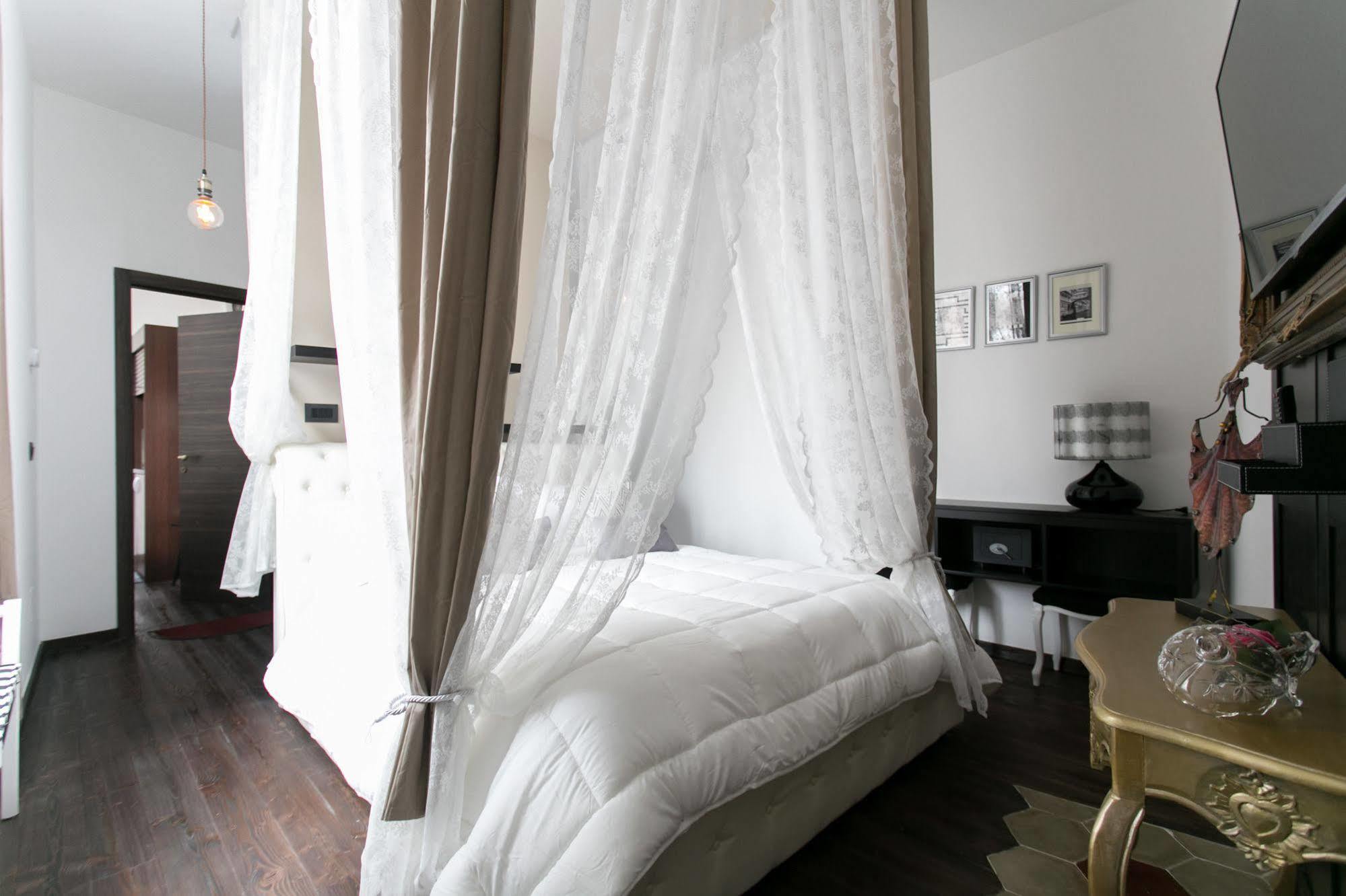 Apartahotel Dei Mercanti Milán